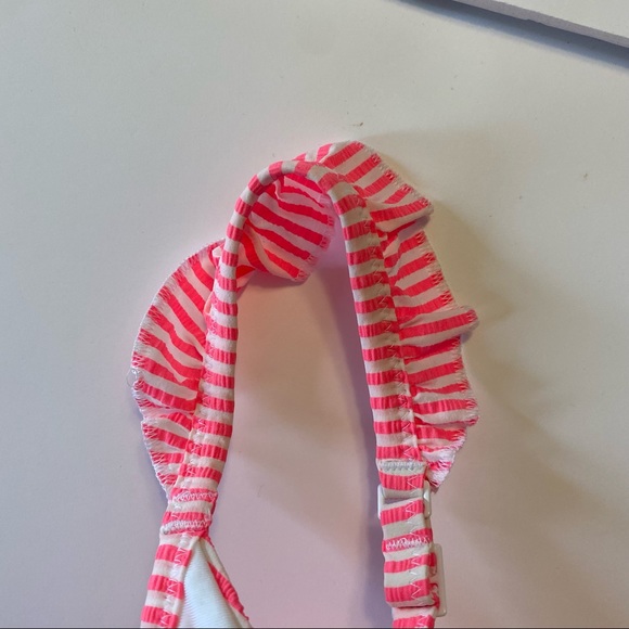 Pink striped bikini top. 2XL - Picture 3 of 5